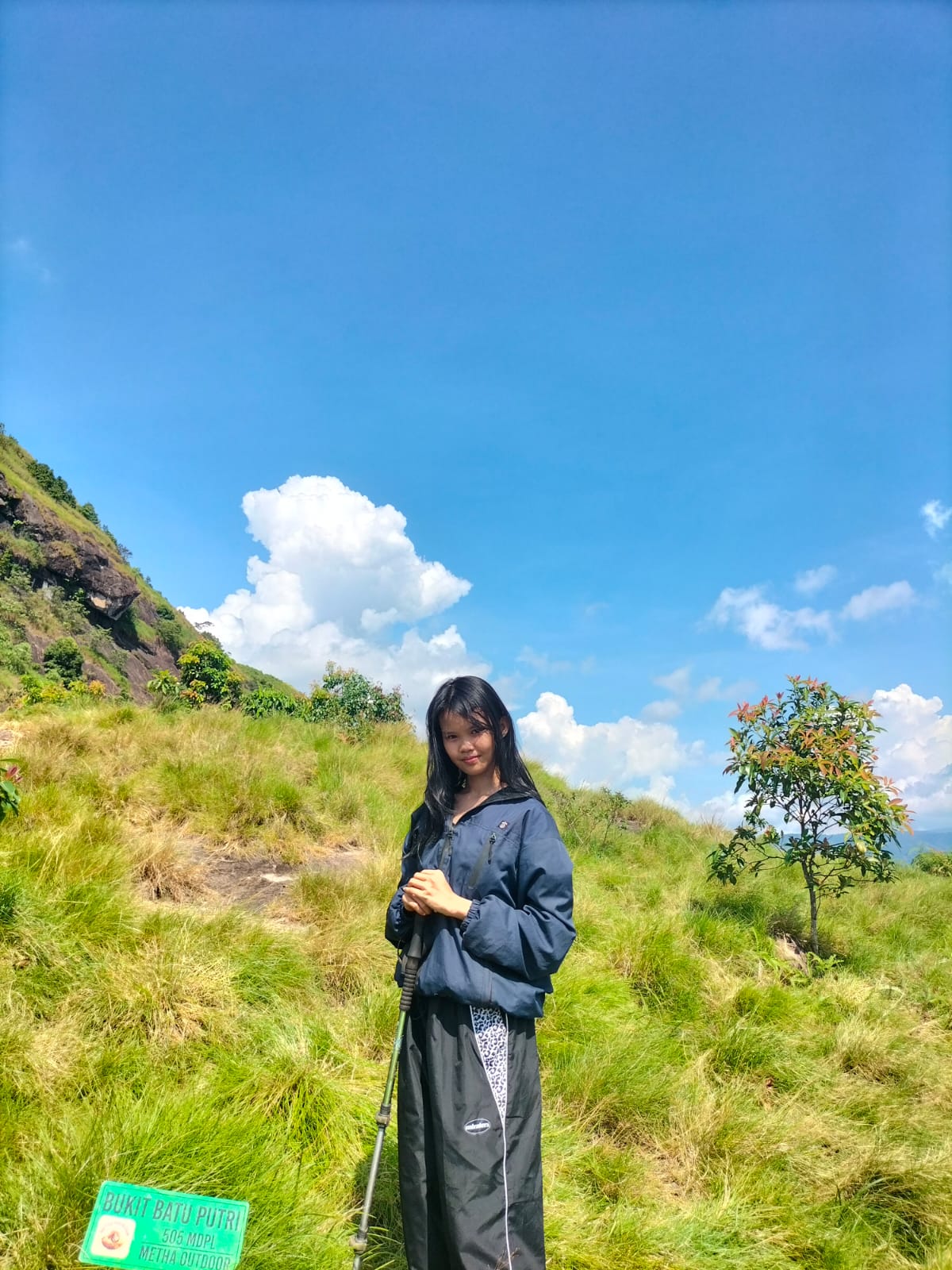 Foto Profil Lorencya Hernika Putri